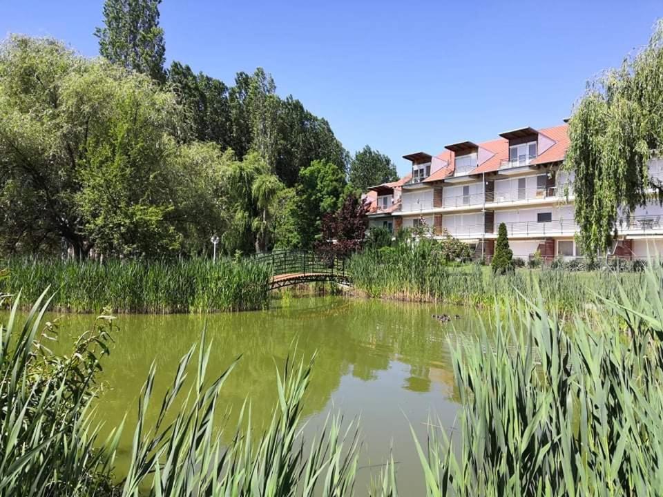 Cserke-Thermal Apartman Cserkeszőlő Екстериор снимка